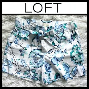 NWT Ann Taylor Loft Floral Tie Front Shorts